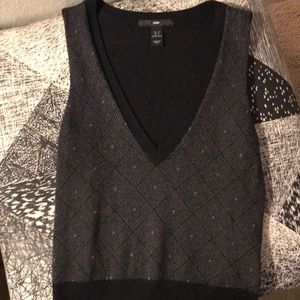 H&M Women’s Sweater Vest size 8